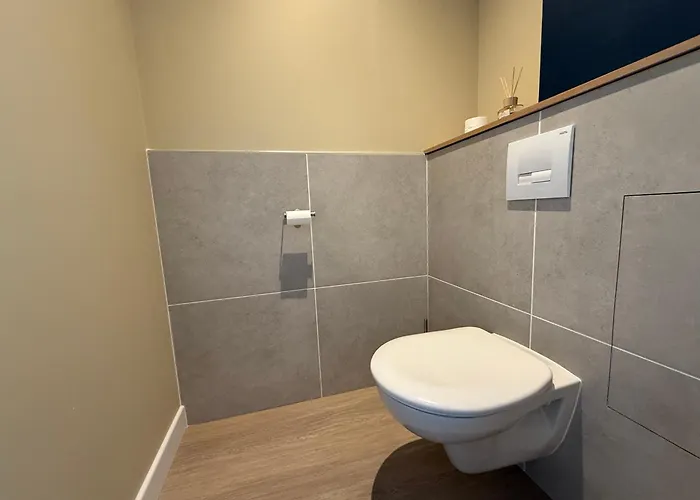 Du 2 - Parking Prive Gratuit Reims